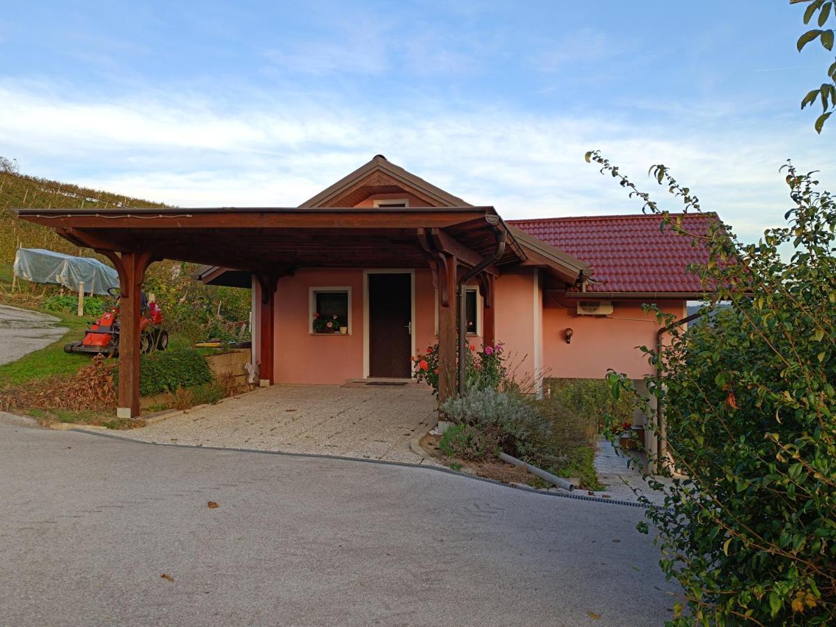 Hiska Na Gorci Apartment Podcetrtek Exterior photo
